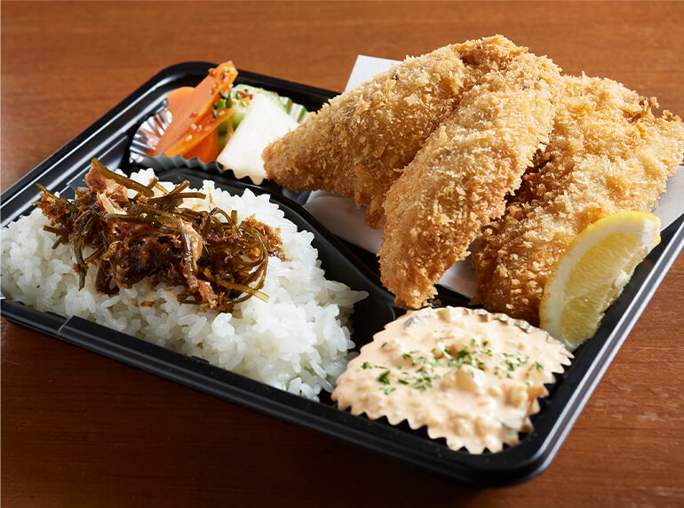 アジフライ弁当